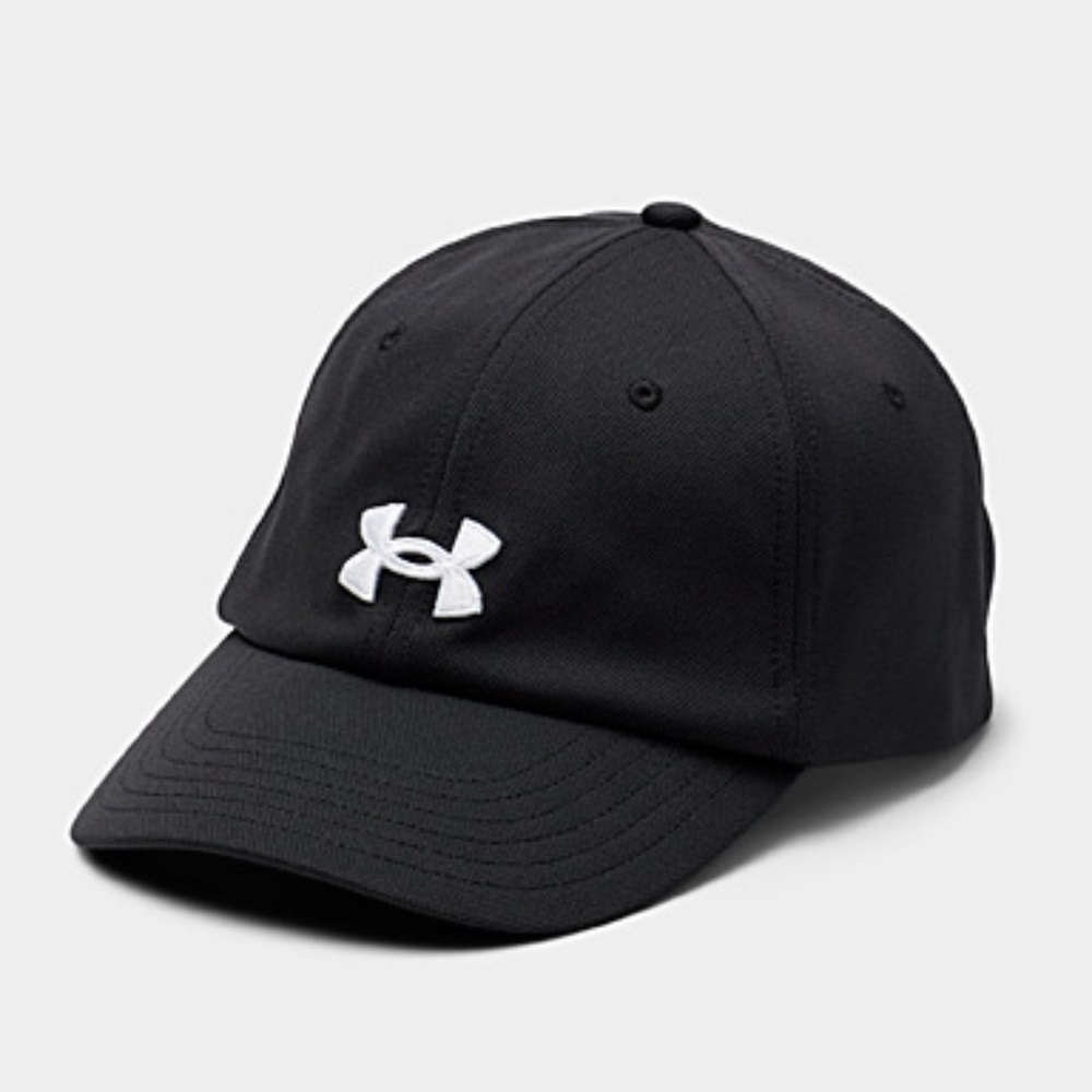 Under Armour black and white logo blitzing piqué baseball cap NWT